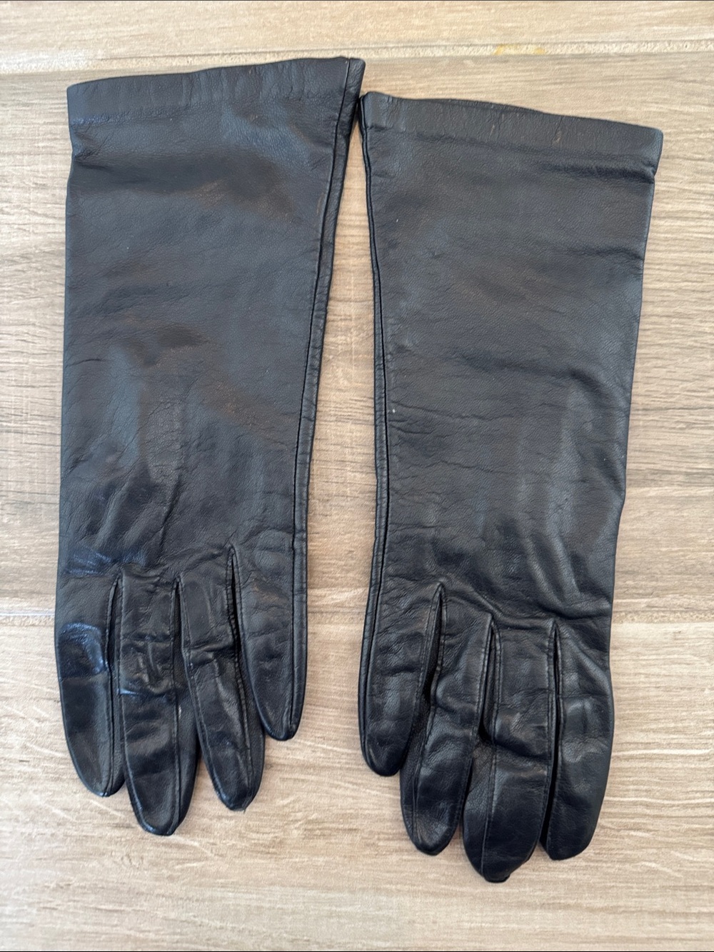 Vintage Aris 7 leather gloves